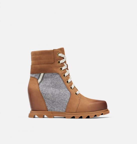Sorel Women's Joan Of Arctic™ Wedge III Lexie Bootie - Taffy, Gum 2