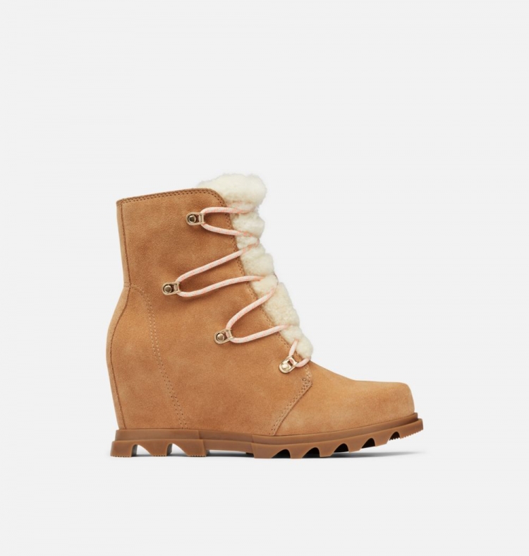 Sorel Women's Joan Of Arctic™ Wedge III Lace Cozy Bootie - Tawny Buff, Gum 2 - Click Image to Close
